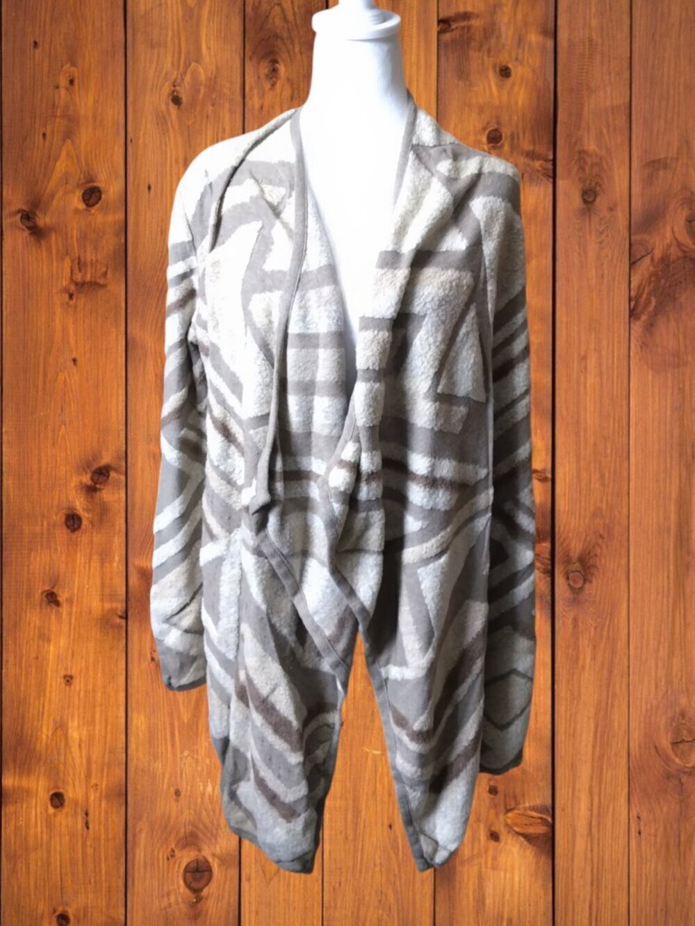 Lucky Brand Small Open Front Waterfall Cardigan Texture Southwestern Aztec Beige